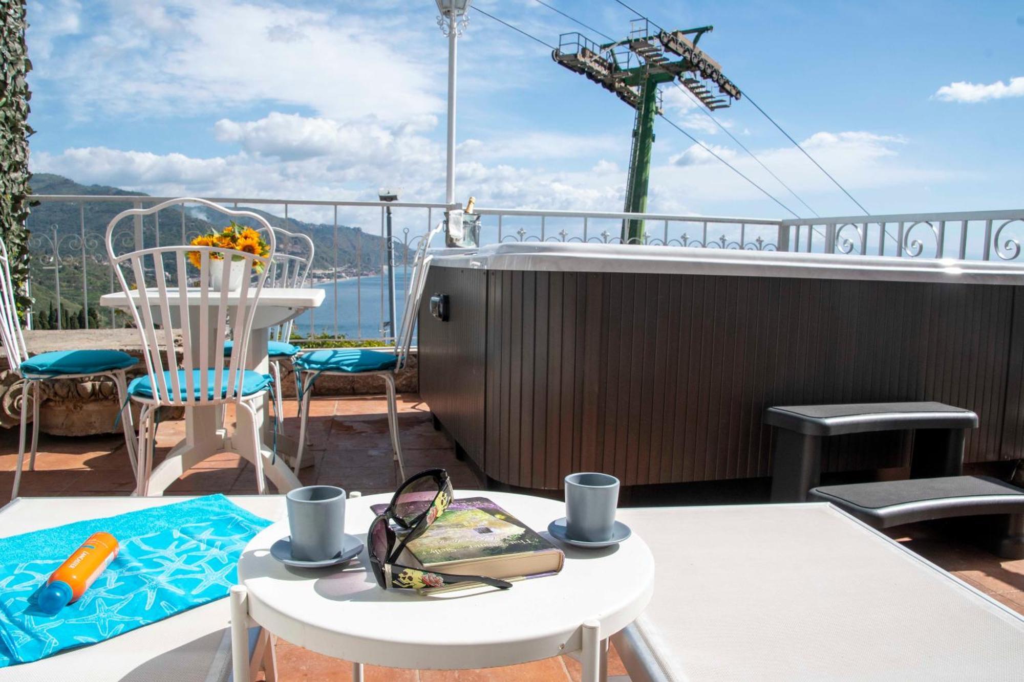Dream View Suites 陶尔米纳 外观 照片