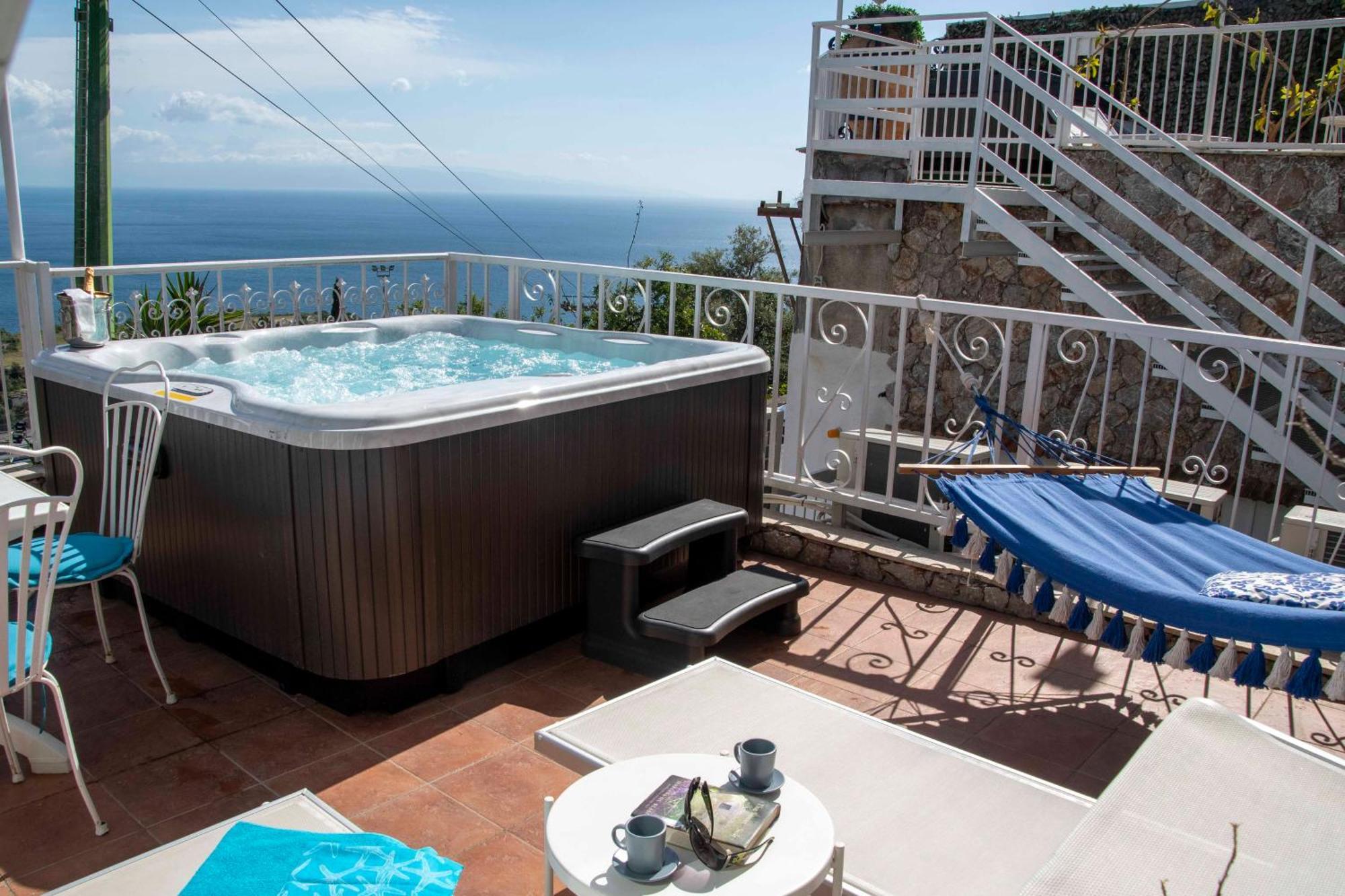 Dream View Suites 陶尔米纳 外观 照片